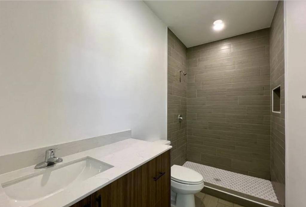 Apartment for rent at 546 N Ave #D, Donna, TX 78537