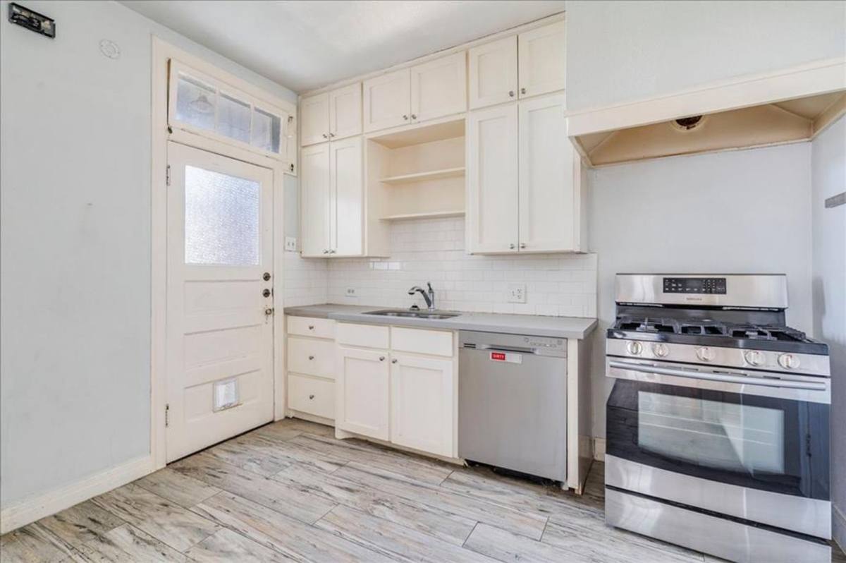 House for rent at 1916 Robbins Place, Austin, TX 78705