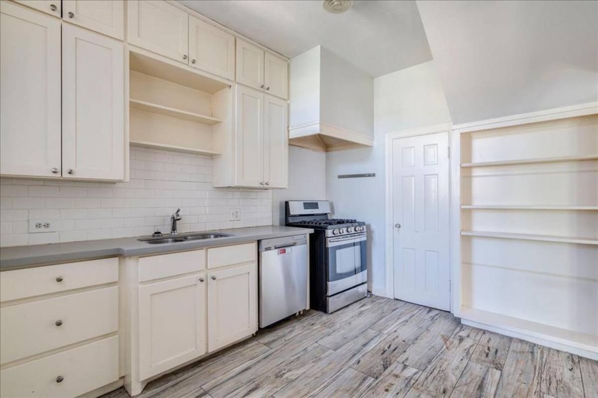House for rent at 1916 Robbins Place, Austin, TX 78705