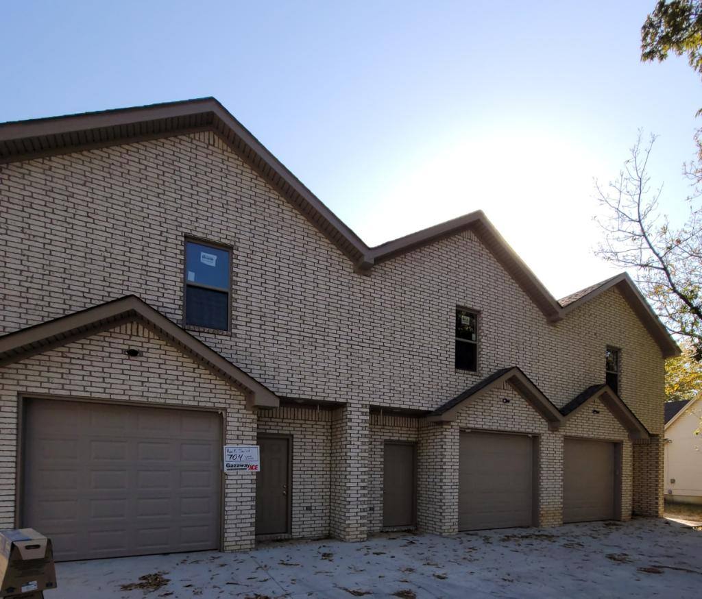 Townhouse for rent at 700 S 7th St, Paragould, AR 72450