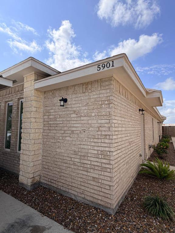 Apartment for rent at 5901 Nightingale #1 McAllen, Mission, TX 78573