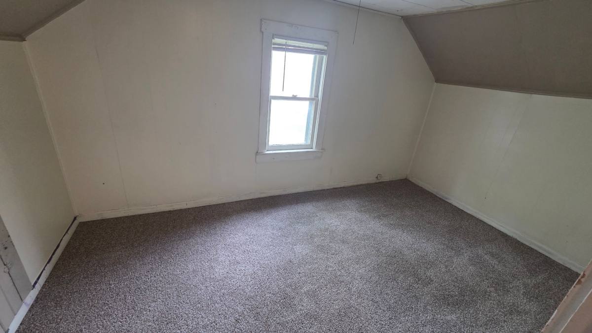 House for rent at 121 Clinton St, Austin, MN 55912