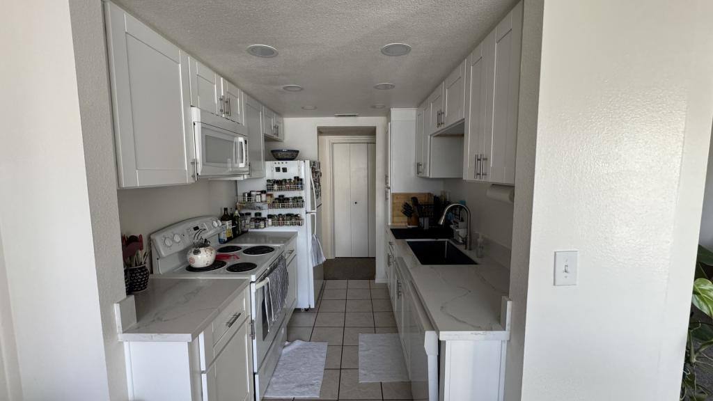 Condo for rent at 333 Orange Ave #41, Coronado, CA 92118