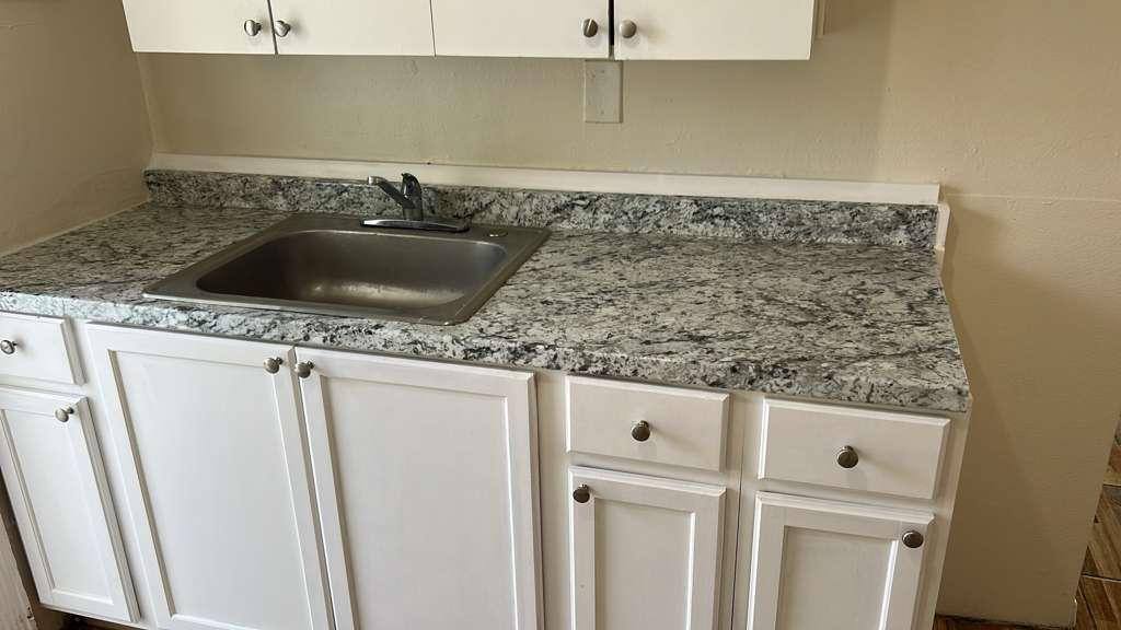 Townhouse for rent at 564 NW 13th St, Homestead, FL 33034