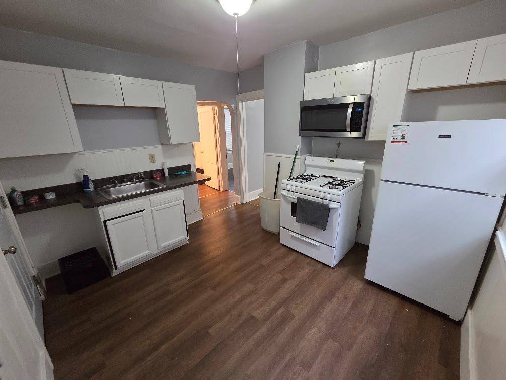 Apartment for rent at 416 Boyden St #FIRST Floor, Syracuse, NY 13206