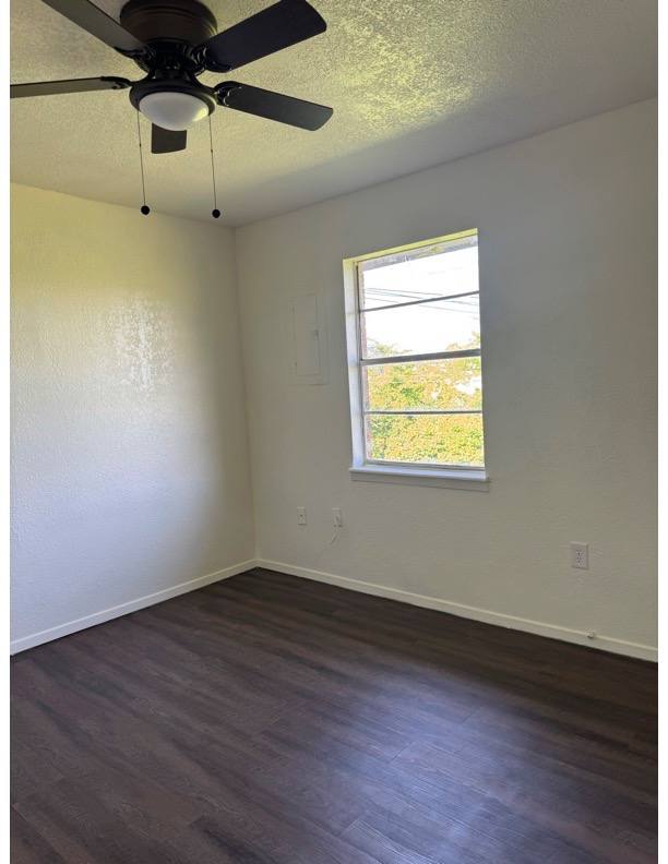 Apartment for rent at 103 N Brookwood St #12, Idabel, OK 74745