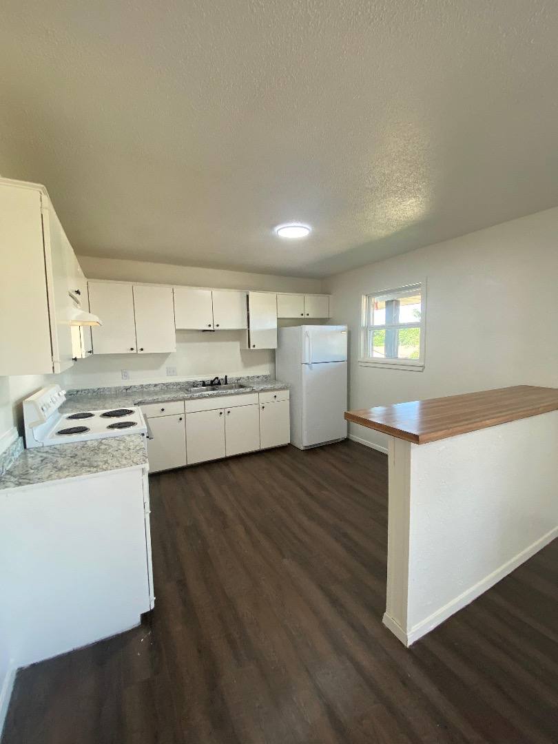 Apartment for rent at 103 N Brookwood St #12, Idabel, OK 74745