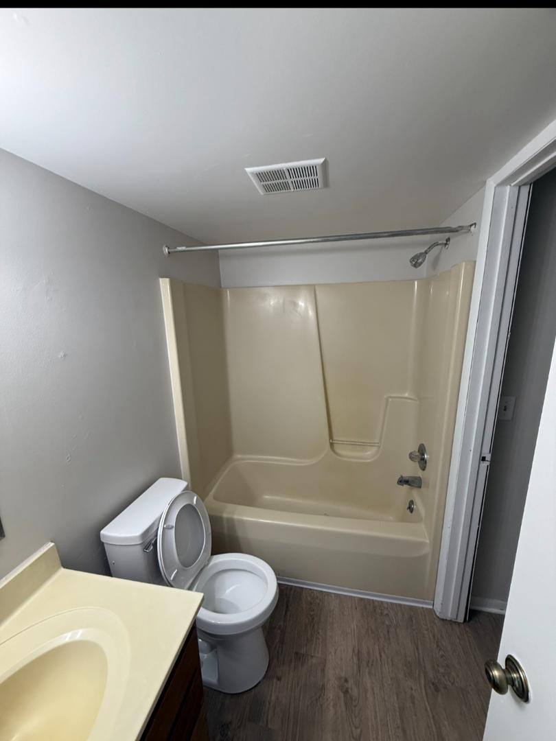 Apartment for rent at 1340 E State Rd #2A, Lansing, MI 48906