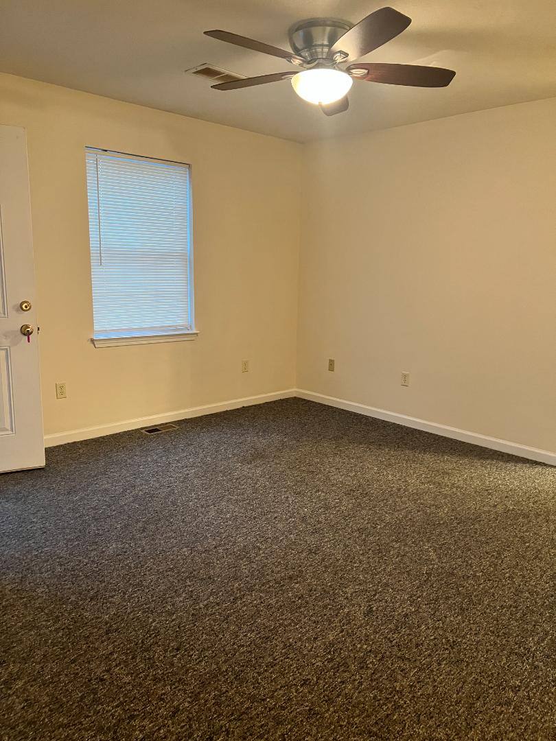 Apartment for rent at 199 S Brook St #1, Lebanon Junction, KY 40150