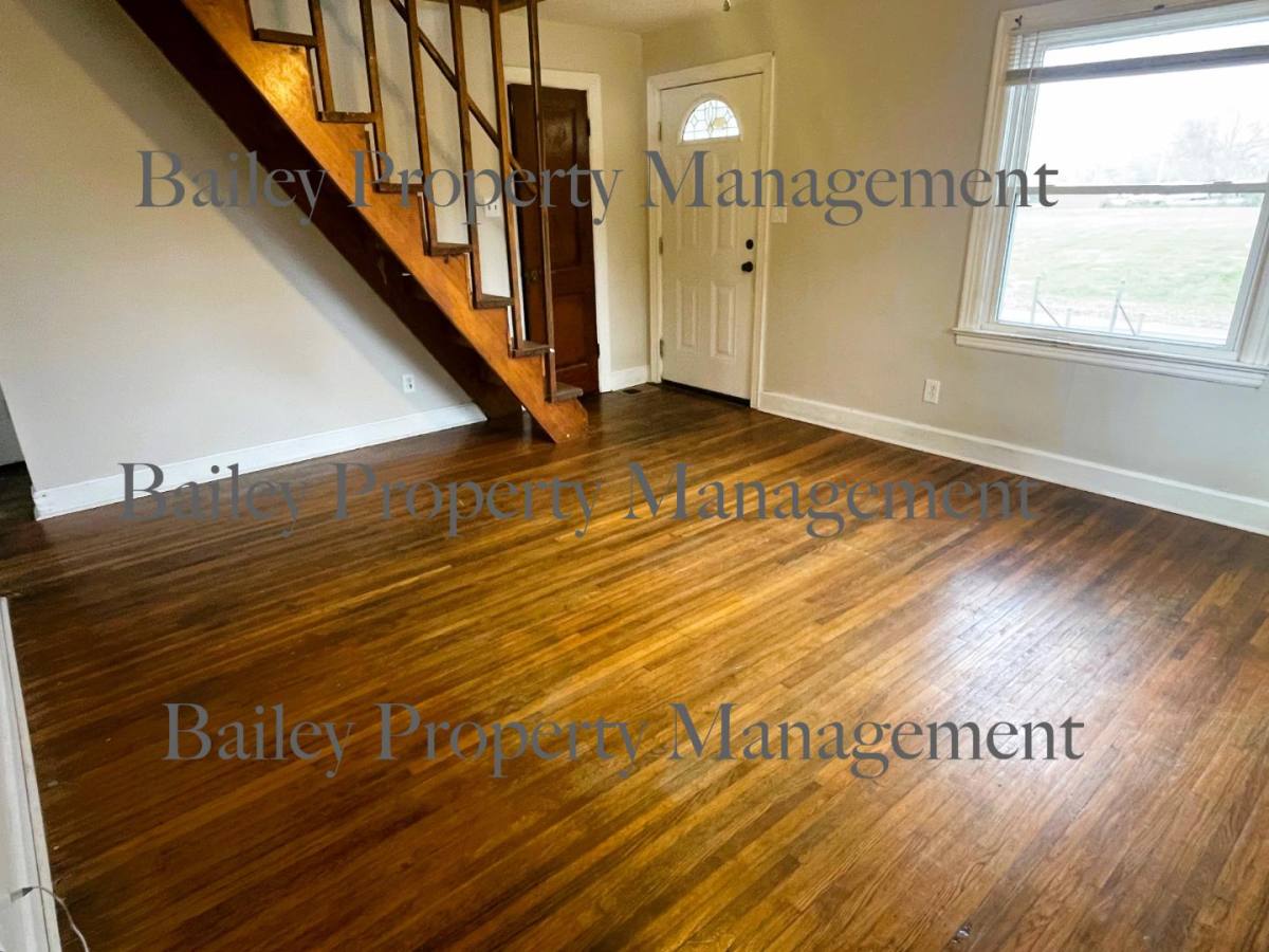 Apartment for rent at 4170 Hazelwood Ave, Louisville, KY 40215