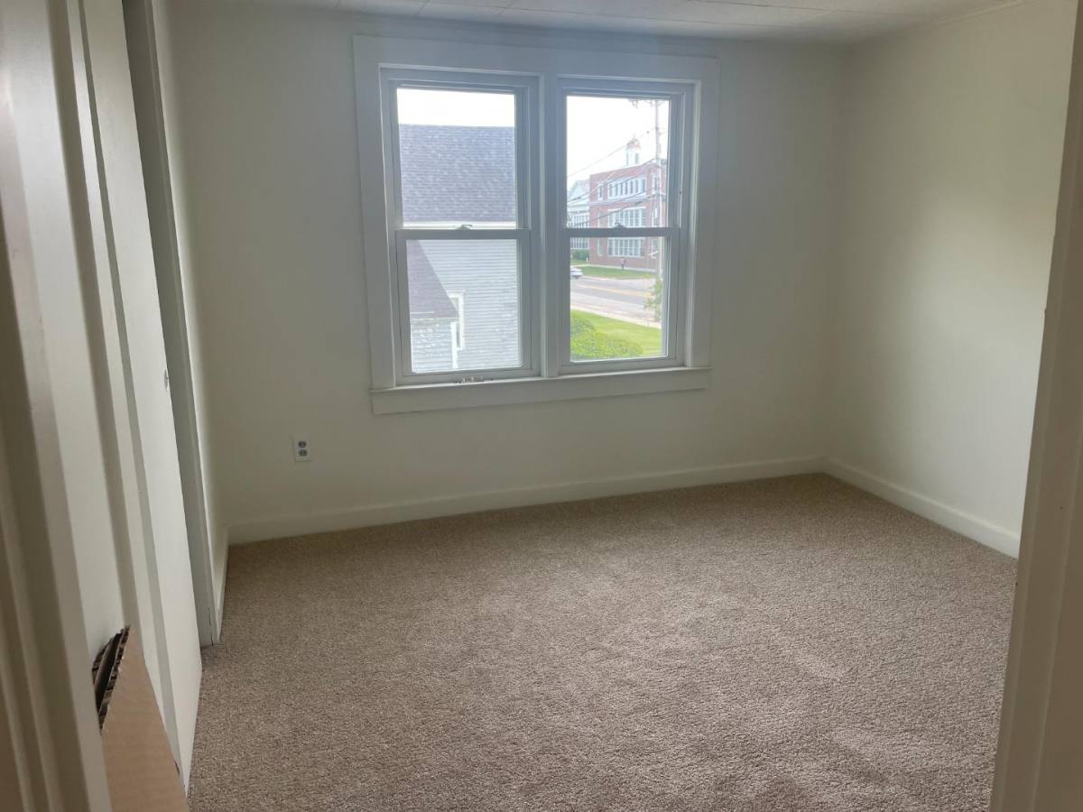 Apartment for rent at 157 Wakefield St #2, Rochester, NH 03867
