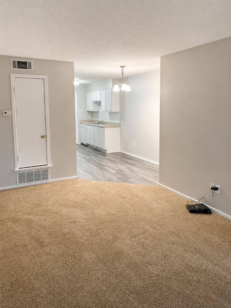 209 Hawaii St #204, Van, TX 75790 - Apartment for Rent - Image 4