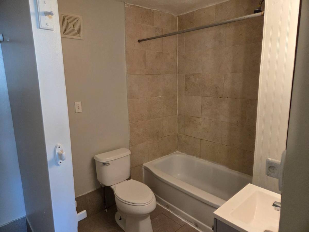 Apartment for rent at 5-7 Lafayette St #5A, Rochester, NH 03867