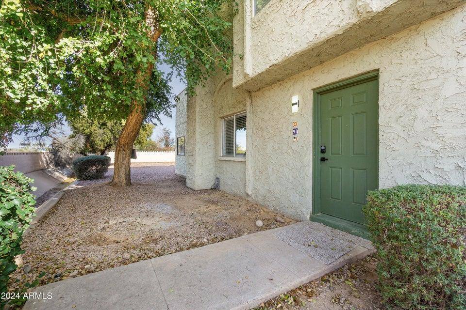 Townhouse for rent at 1500 SW Rio Salado Parkway #90, Mesa, AZ 85201