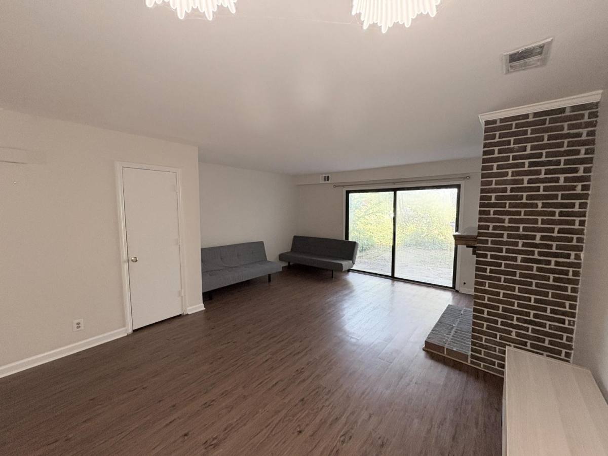 Townhouse for rent at 240 Jamil Rd #3, Columbia, SC 29210