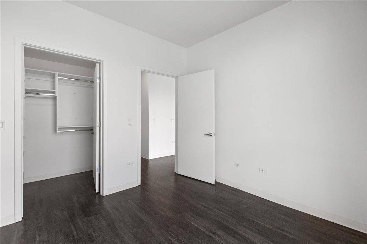 Apartment for rent at 830 N Milwaukee Ave, Chicago, IL 60642
