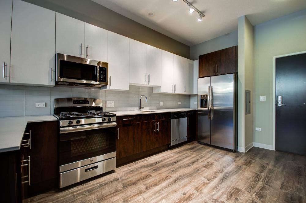 Apartment for rent at 851 W Grand, Chicago, IL 60642
