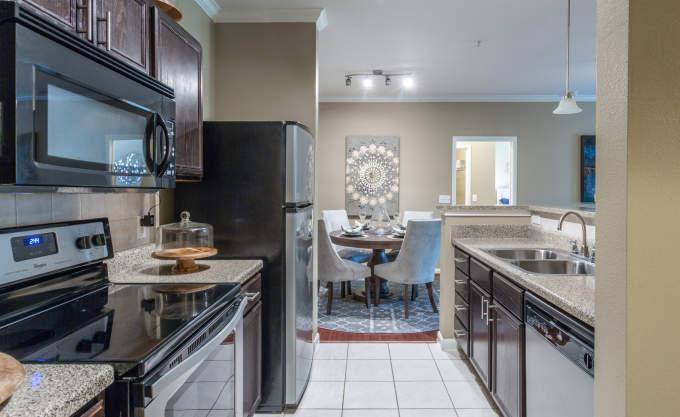 2800 E League City Parkway, League City, TX 77573 - Apartment for Rent - Image 4