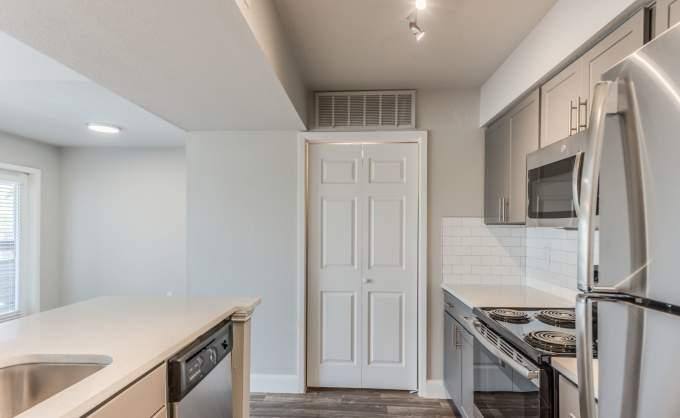 Apartment for rent at 15902 Tx-3, Webster, TX 77598