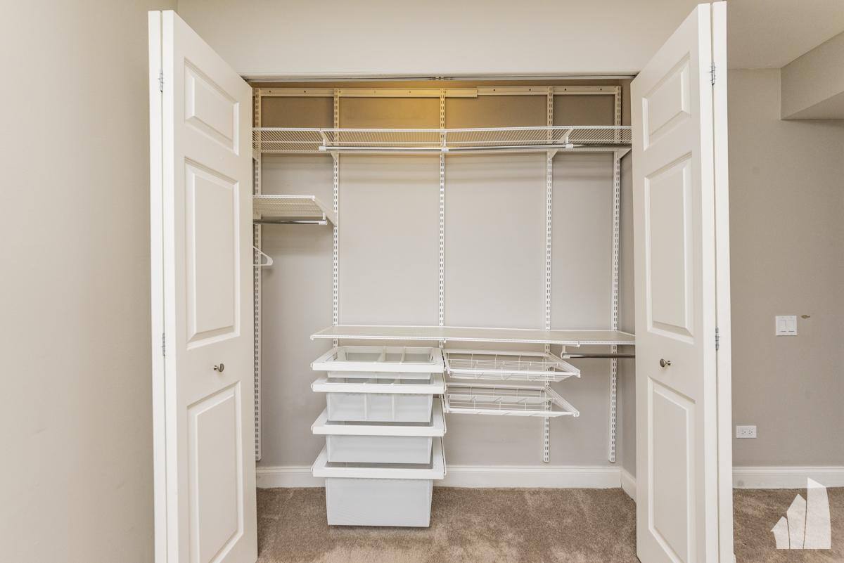 Condo for rent at 2036 N Larrabee St, Chicago, IL 60614