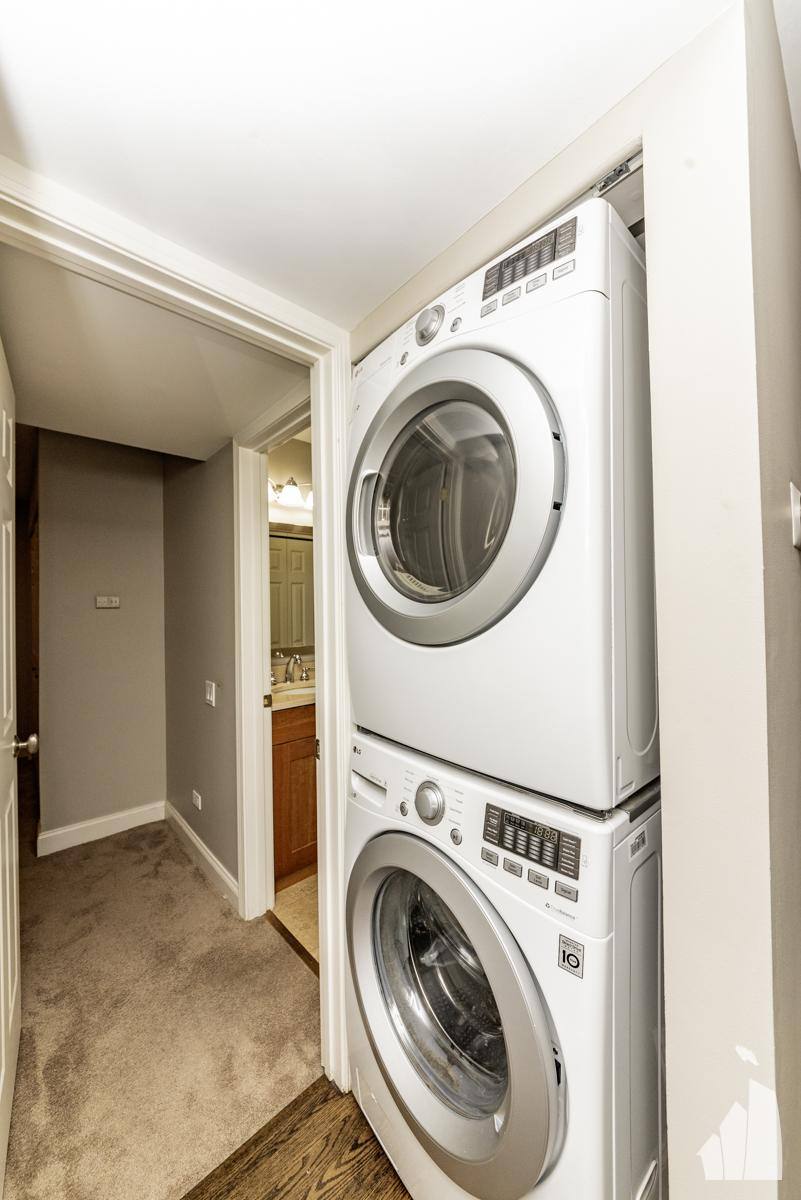 Condo for rent at 2036 N Larrabee St, Chicago, IL 60614