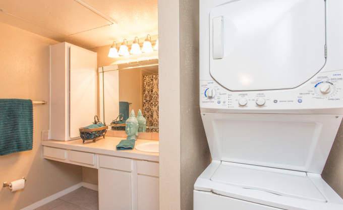 Apartment for rent at 2200 S Gessner Rd, Houston, TX 77063