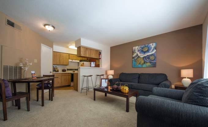 Apartment for rent at 1660 W T C Jester Blvd, Houston, TX 77008