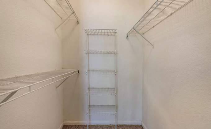 Apartment for rent at 900 Henderson Ave, Houston, TX 77058