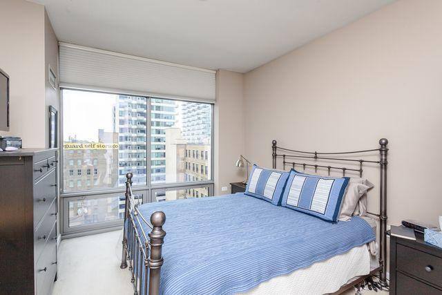 Condo for rent at 100 E 14th St, Chicago, IL 60605