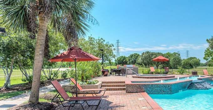 Apartment for rent at 3045 Marina Bay Dr, League City, TX 77573
