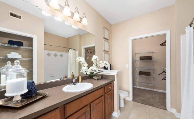 Apartment for rent at 10373 N Sam Houston Parkway E, Humble, TX 77396