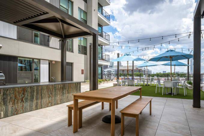 Apartment for rent at 2305 Summer St, Houston, TX 77007