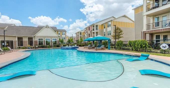 Apartment for rent at 19221 Beechnut Rd, Richmond, TX 77407