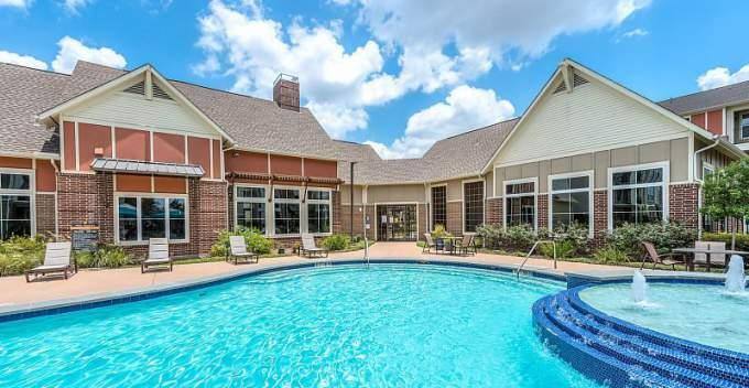 Apartment for rent at 19221 Beechnut Rd, Richmond, TX 77407