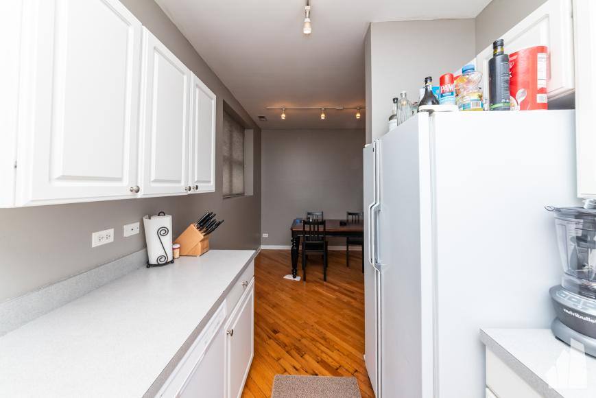 Apartment for rent at 2849 N Southport #B, Chicago, IL 60657