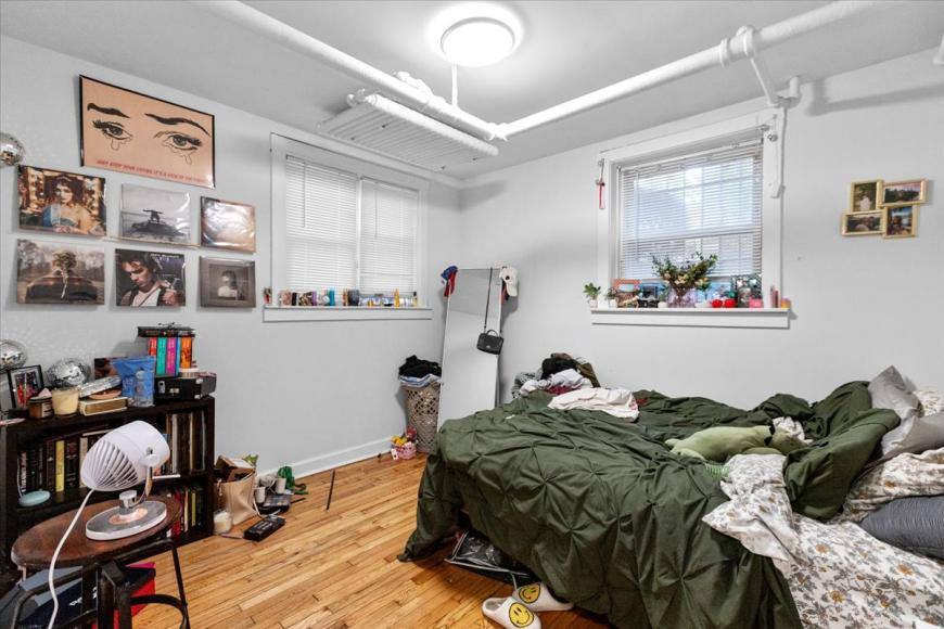Apartment for rent at 652 W Oakdale #G, Chicago, IL 60657