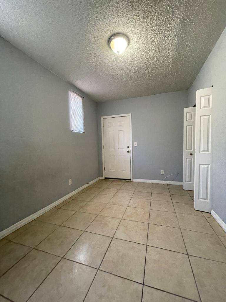 Apartment for rent at 1332 W 21st St #3, Jacksonville, FL 32209