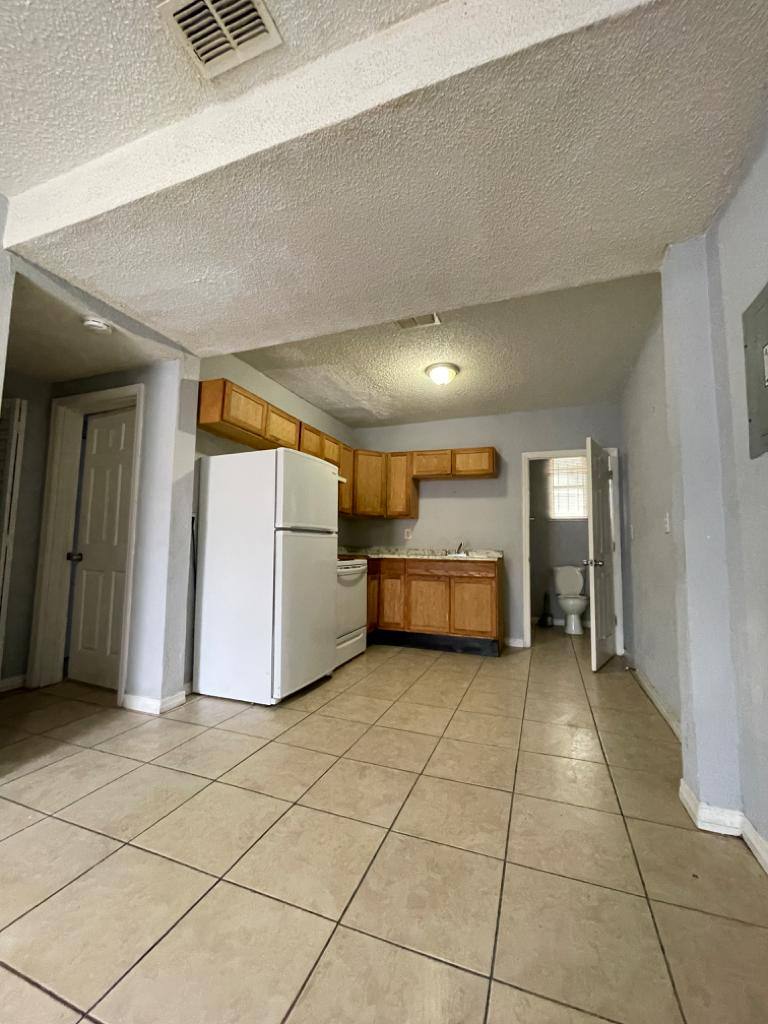 Apartment for rent at 1332 W 21st St #3, Jacksonville, FL 32209