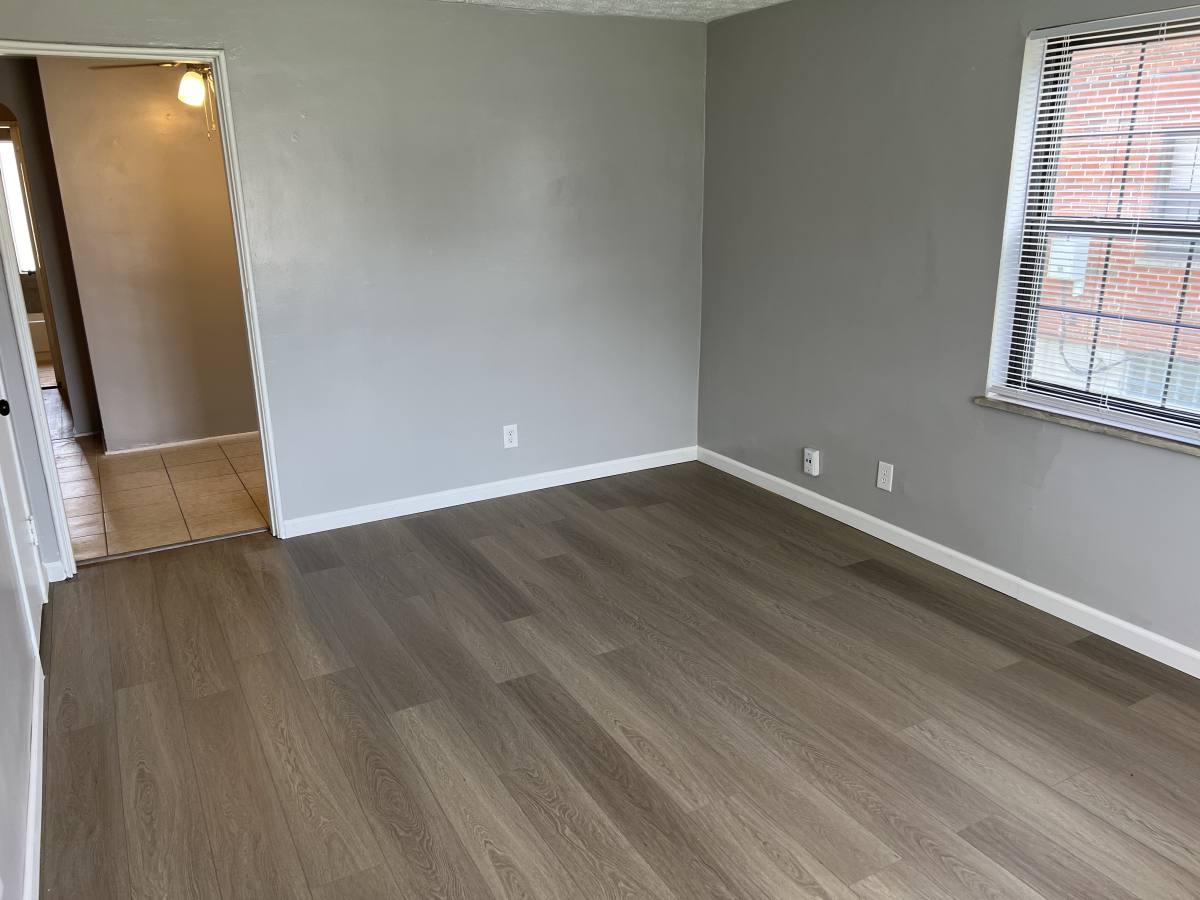 Apartment for rent at 539 Telford Ave #D, Dayton, OH 45419