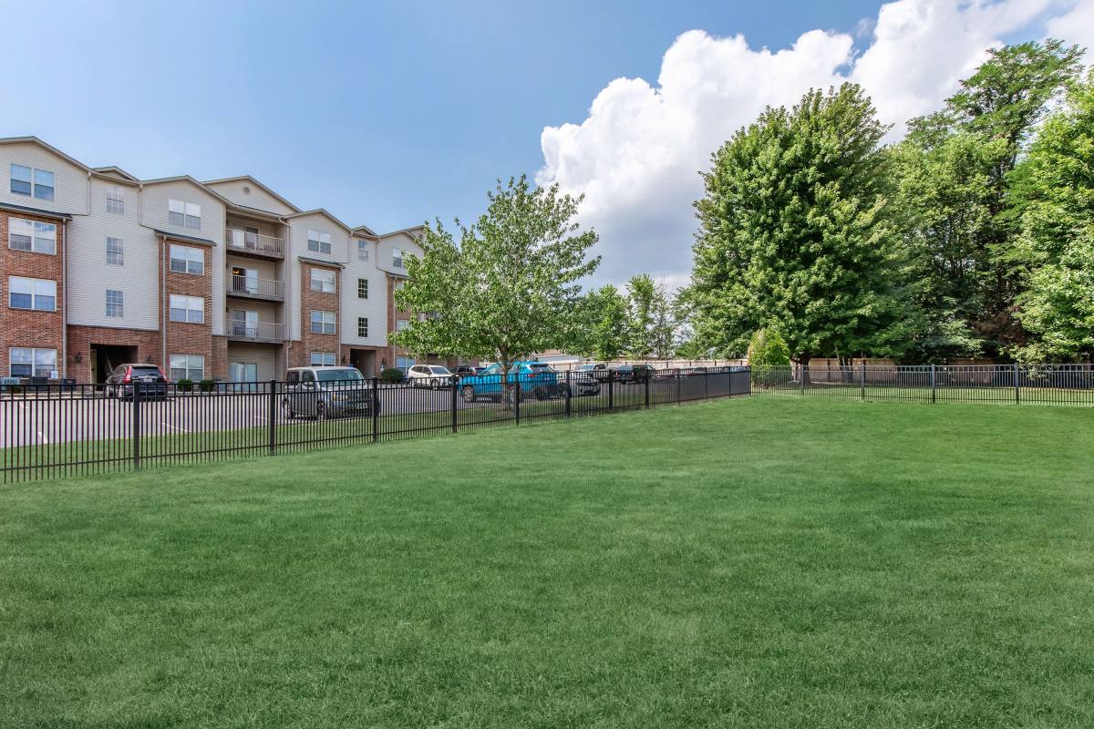 Apartment for rent at Marion Park, 1725 S Marion St, Springfield, MO 65807