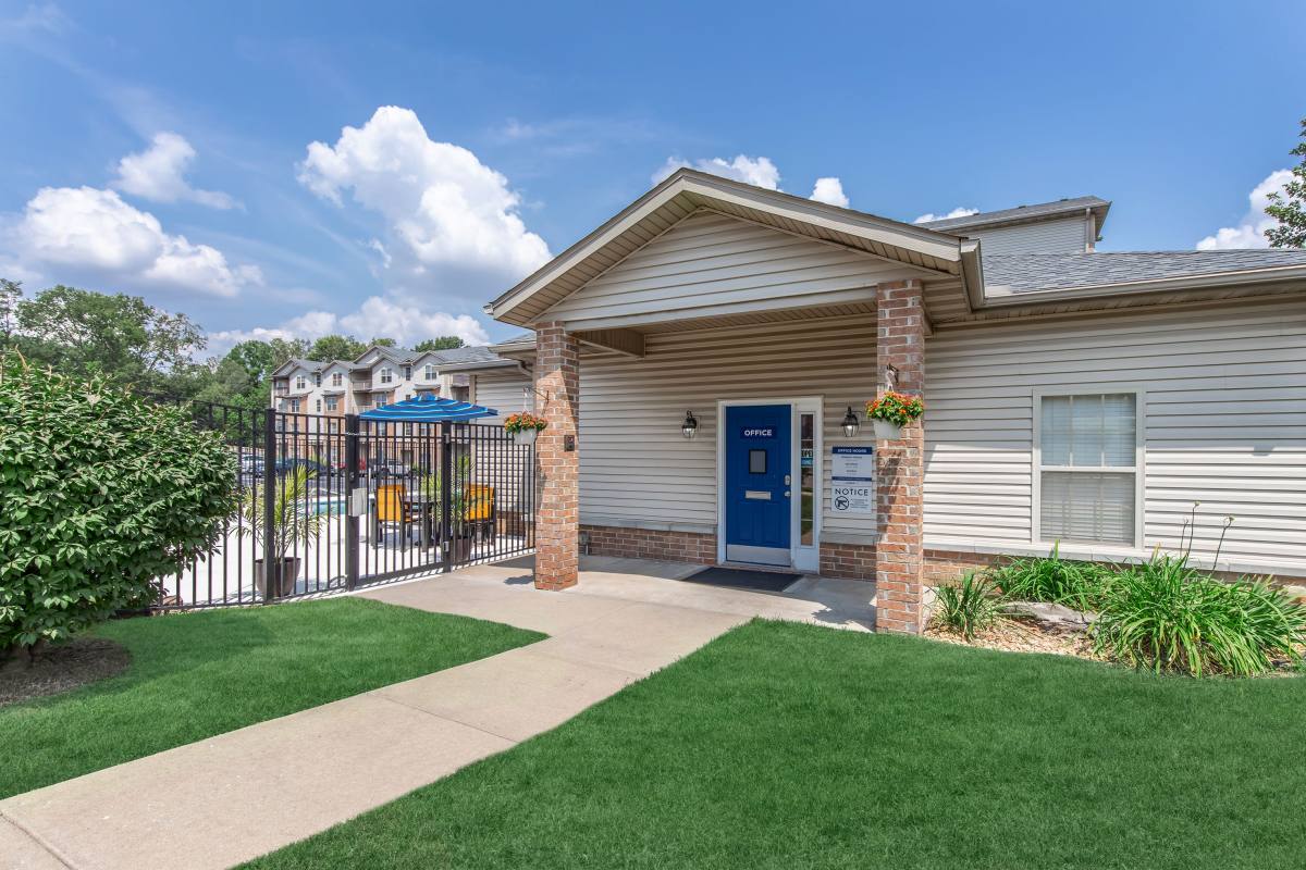 Apartment for rent at Marion Park, 1725 S Marion St, Springfield, MO 65807