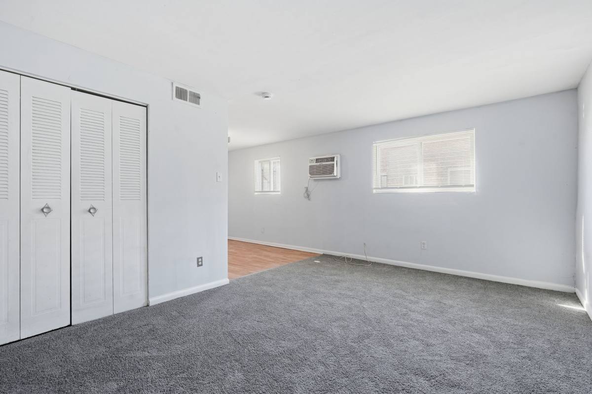 Apartment for rent at Palmyra Arms, 50 W Broad St, Palmyra, NJ 08065