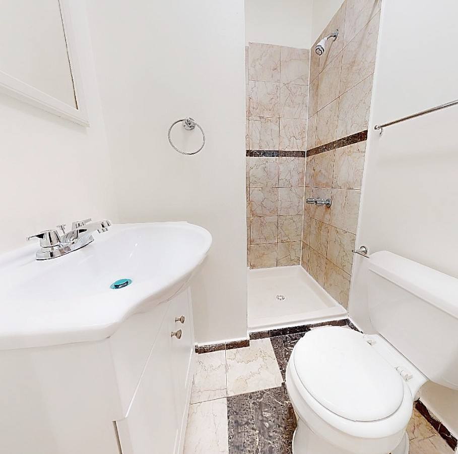Apartment for rent at 86 Bradhurst Ave #4N, New York, NY 10039