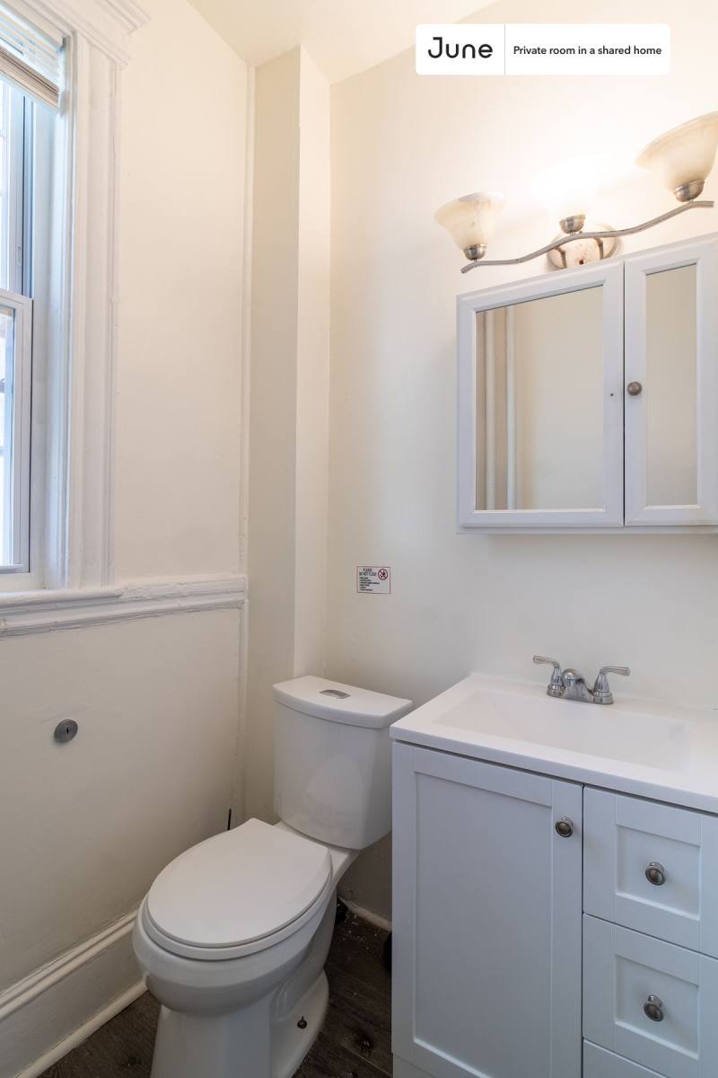 Apartment for rent at 17 Michigan Ave #C, Dorchester, MA 02121