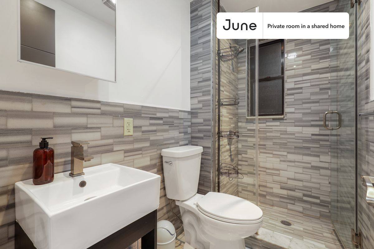 Apartment for rent at 211 W 109th St, New York, NY 10025