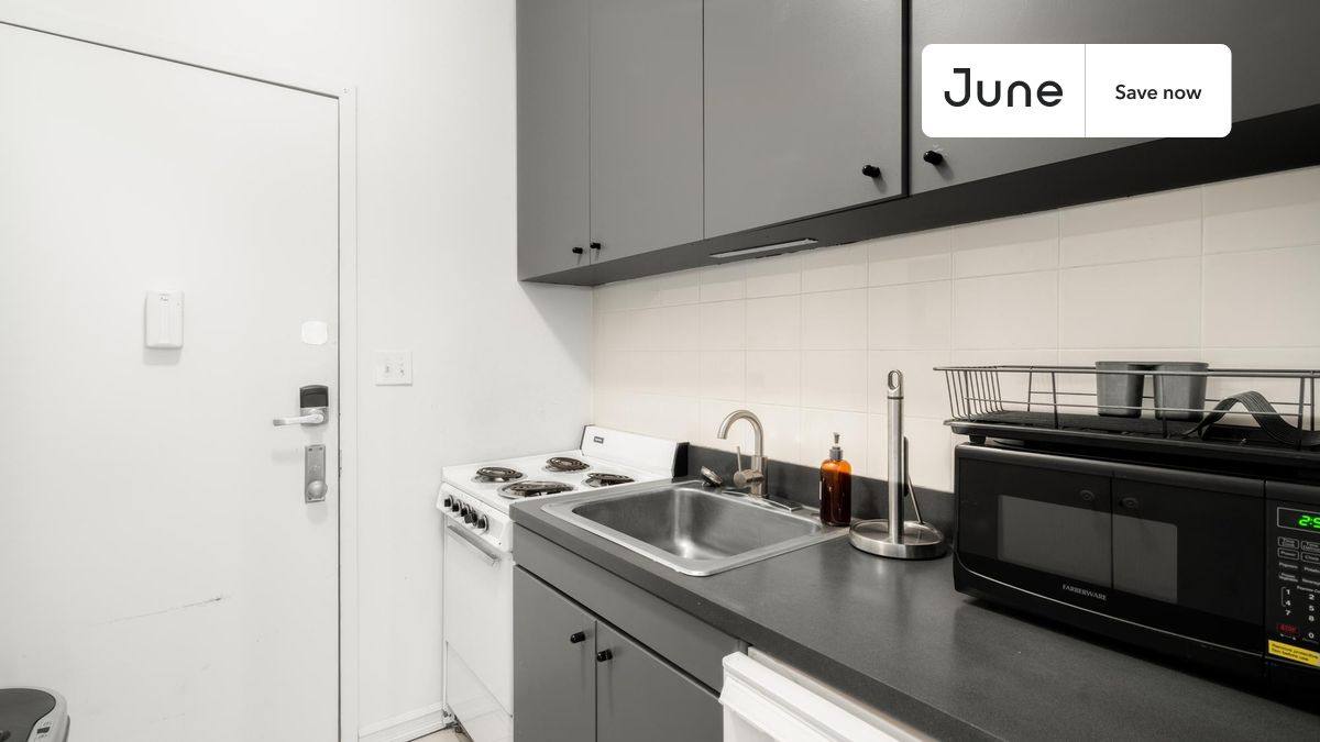 Apartment for rent at 418 W 49th St #2D, New York, NY 10019