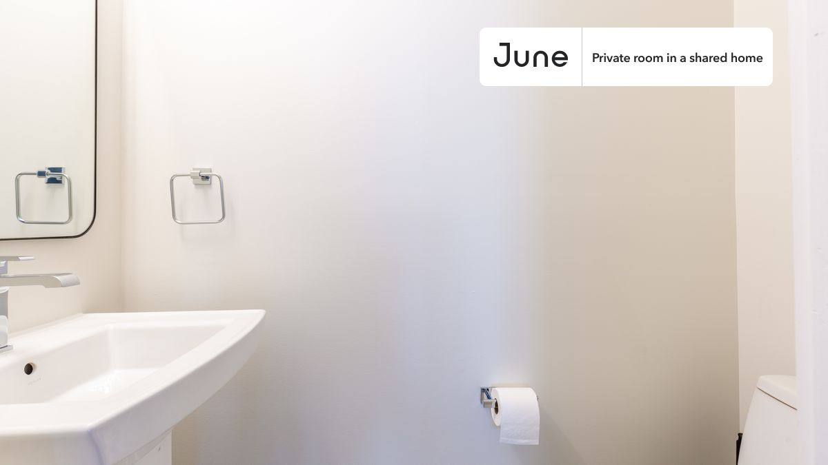 Apartment for rent at 1340 Harvard St NW #B, Washington, DC 20009