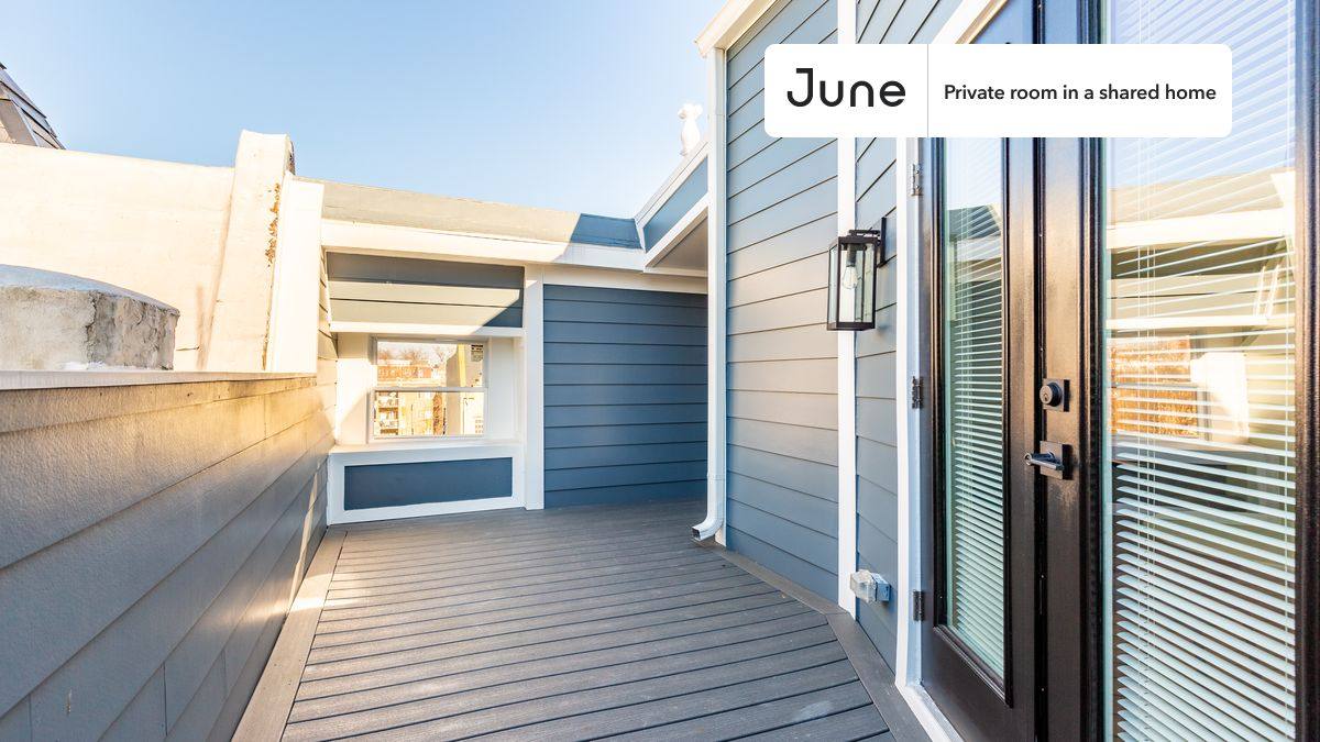 Apartment for rent at 1340 Harvard St NW #B, Washington, DC 20009