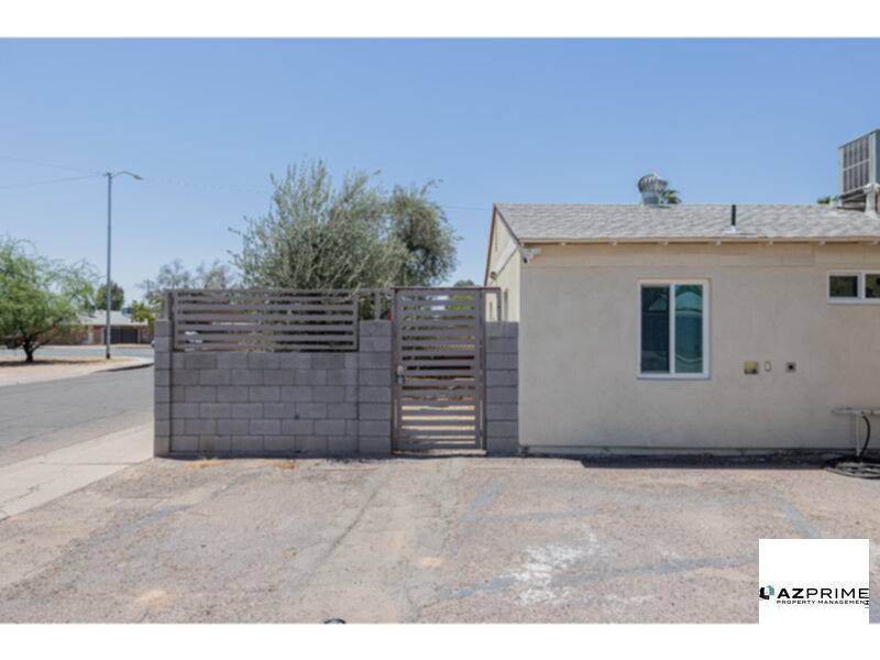 Townhouse for rent at 4001 N 15th Ave #B, Phoenix, AZ 85015