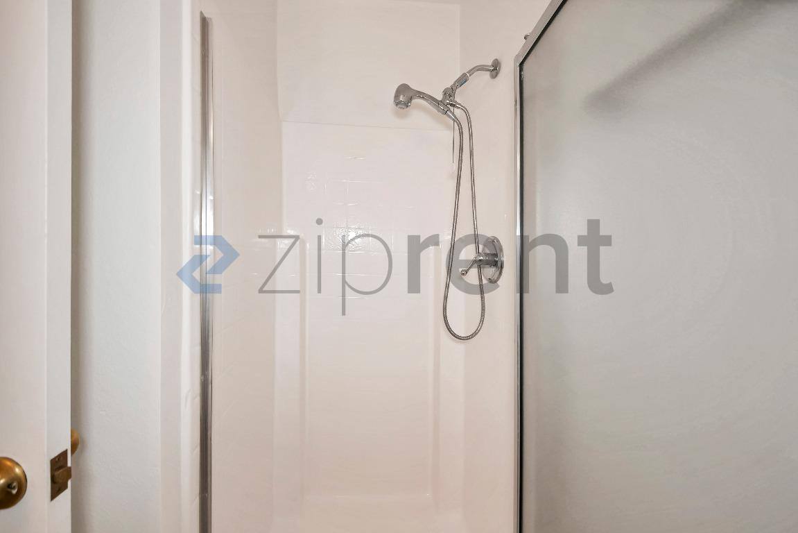 House for rent at 11684 Ash St, Apple Valley, CA 92308